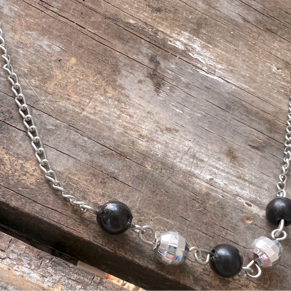 Casual 3 Layered Beaded Necklace Black, Purple & Silver - Picture 5 of 7